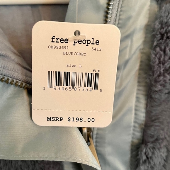 Comfy Warm Free People Jacket  NWT L - Picture 4 of 4